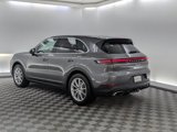 Used 2025 Porsche Cayenne image 3