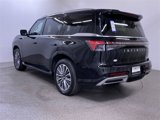 New 2025 INFINITI QX80 Luxe image 3
