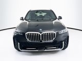 Used 2024 BMW X5 sDrive40i w/ Premium Package image 2