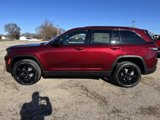 New 2025 Jeep Grand Cherokee Altitude image 2