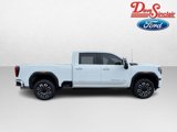 Used 2025 GMC Sierra 2500 Denali Ultimate image 5