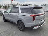 New 2025 Kia Carnival EX image 6