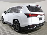 Used 2025 Lexus LX 700h F Sport image 4
