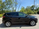 Used 2017 Ford Escape SE image 4