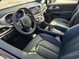 New 2025 Chrysler Pacifica Limited image 2