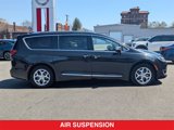 Used 2020 Chrysler Pacifica Limited image 3