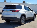 Used 2023 Chevrolet Traverse LT image 3