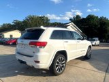Used 2017 Jeep Grand Cherokee Overland image 6