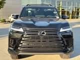 New 2025 Lexus LX 700h Overtrail image 4