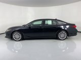 Used 2022 Toyota Avalon Limited image 4