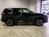 Used 2024 Nissan Rogue SV image 6
