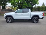 Used 2024 Chevrolet Colorado ZR2 w/ Technology Package image 2