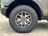 New 2025 Ford Bronco Badlands image 3