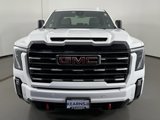 Used 2024 GMC Sierra 2500 AT4 image 3