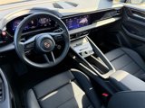 Used 2025 Porsche Macan Electric image 4