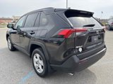 Used 2021 Toyota RAV4 XLE w/ Convenience Package image 5