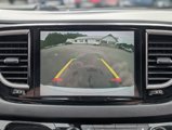 Used 2022 Chrysler Pacifica Touring-L image 3