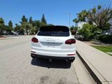 Used 2015 Porsche Cayenne Turbo image 4