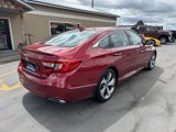 Used 2018 Honda Accord Touring image 6