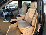 Used 2023 Cadillac Escalade ESV Premium Luxury image 4