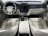 New 2025 Volvo XC90 B6 Ultra image 2