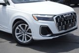 New 2025 Audi Q7 3.0T Prestige image 3