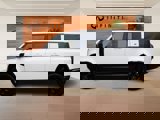 Used 2024 Land Rover Defender 130 X-Dynamic SE image 4