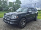 Used 2017 Lincoln Navigator Select image 4