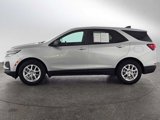 Used 2022 Chevrolet Equinox LS w/ LS Convenience Package image 2