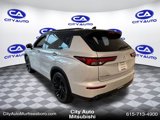 New 2025 Mitsubishi Outlander 4WD Plug-In Hybrid image 3