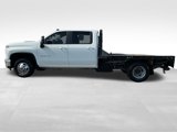 Used 2022 Chevrolet Silverado 3500 LT w/ Convenience Package image 2