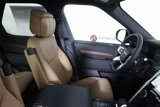 Used 2024 Land Rover Discovery Dynamic SE image 2