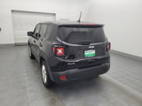 Used 2023 Jeep Renegade Latitude image 5