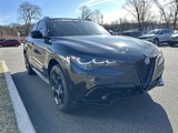 New 2025 Alfa Romeo Stelvio Sprint image 2