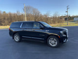Used 2022 GMC Yukon XL SLT w/ SLT Premium Package image 3