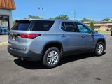Used 2023 Chevrolet Traverse LS image 5