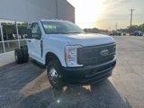 New 2025 Ford F350 4x4 Regular Cab DRW Super Duty image 3