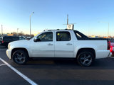 Used 2011 Chevrolet Avalanche LTZ image 5