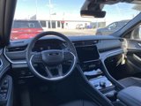 New 2025 Jeep Grand Cherokee L Limited w/ Black Appearance Package image 4