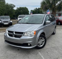 Used 2019 Dodge Grand Caravan SXT image 2