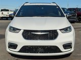 New 2025 Chrysler Pacifica Pinnacle image 3
