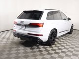 Used 2025 Audi SQ7 Premium Plus w/ Executive Package image 5