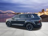 New 2025 Kia Telluride SX w/ SX Captain's Chair Package image 3
