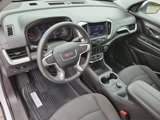 Used 2024 GMC Terrain SLE image 2