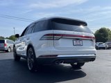 Used 2021 Lincoln Aviator Reserve w/ Equipment Group 202A image 3