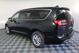 New 2025 Chrysler Pacifica Select image 6
