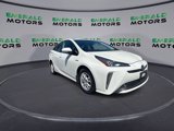 Used 2019 Toyota Prius XLE image 2