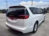 New 2026 Chrysler Pacifica Select image 5