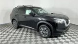 New 2025 Nissan Pathfinder SV image 2