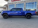 Used 2022 Toyota Tacoma SR5 w/ Technology Package image 2